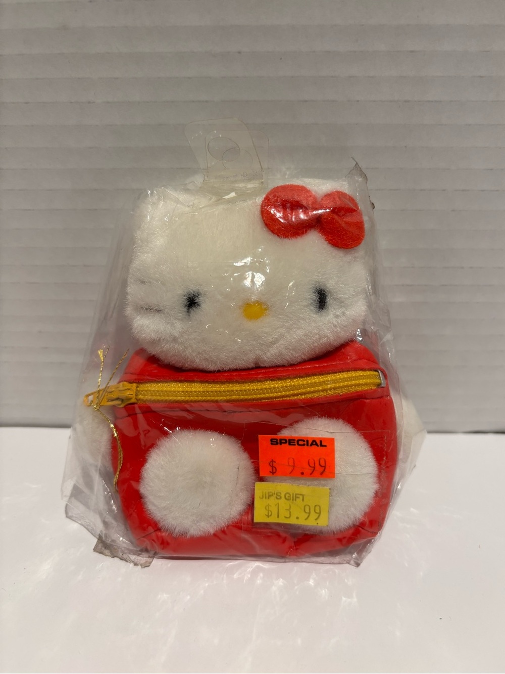 Vintage 1994 Sanrio HELLO KITTY Plush Coin Purse Wristlet Pouch New